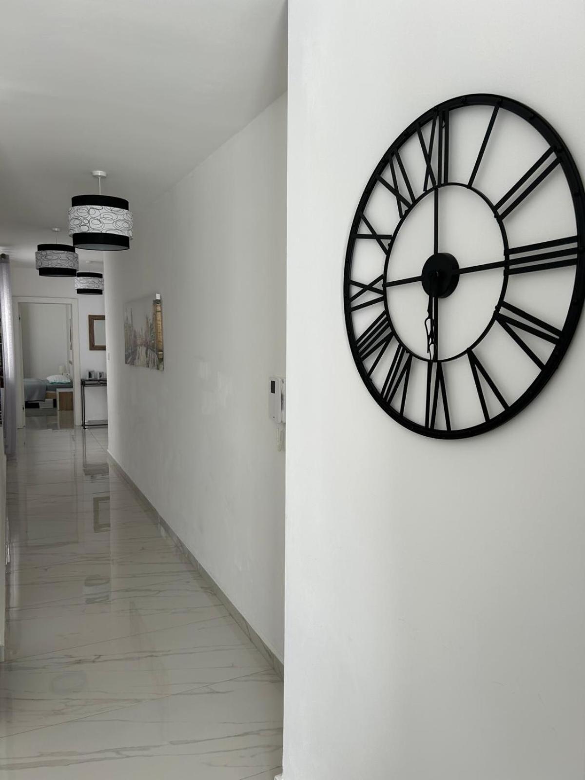 Exceptional 3-Bedroom Apartment, Sliema - Tigne Point! Esterno foto