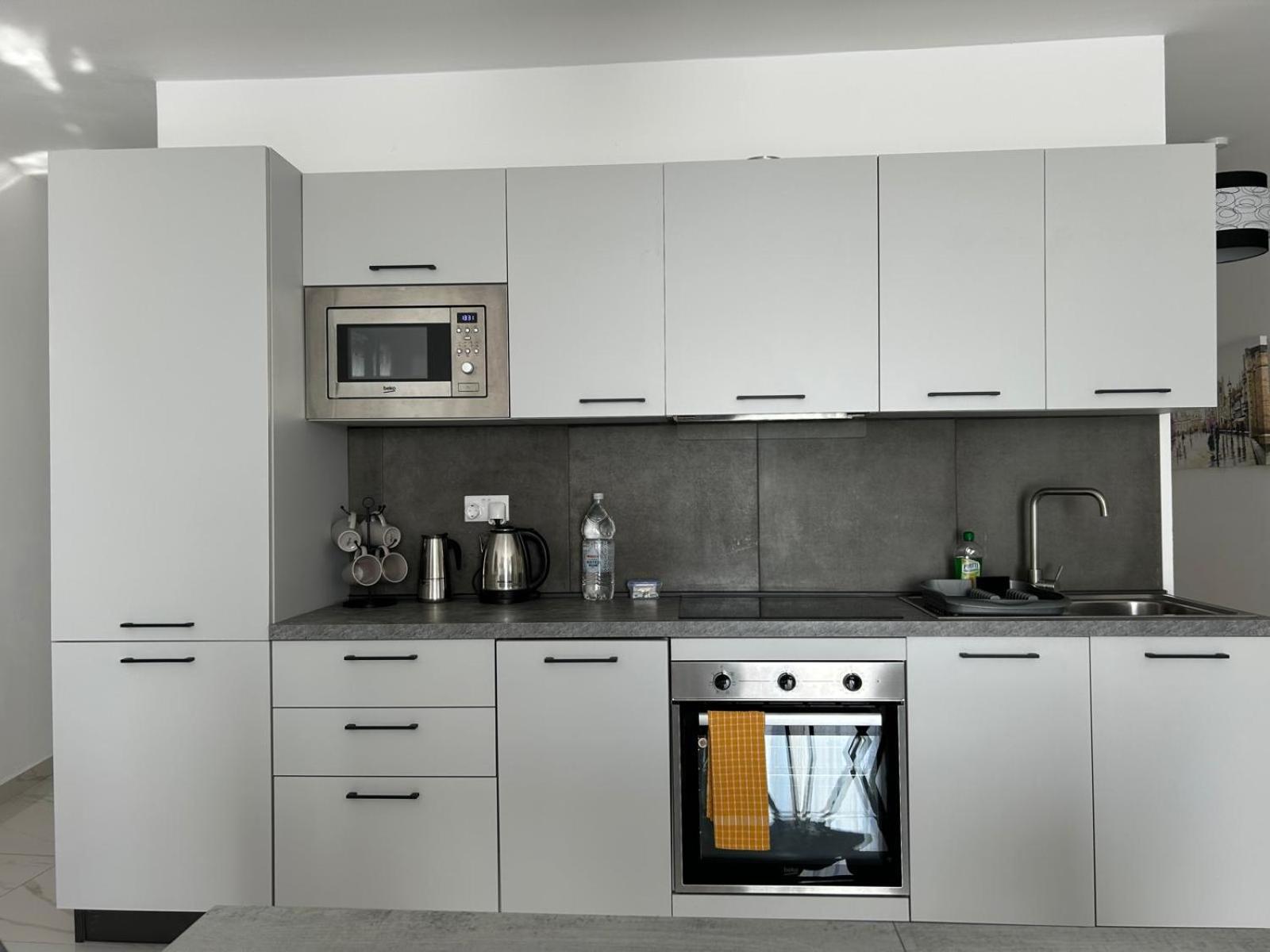 Exceptional 3-Bedroom Apartment, Sliema - Tigne Point! Esterno foto