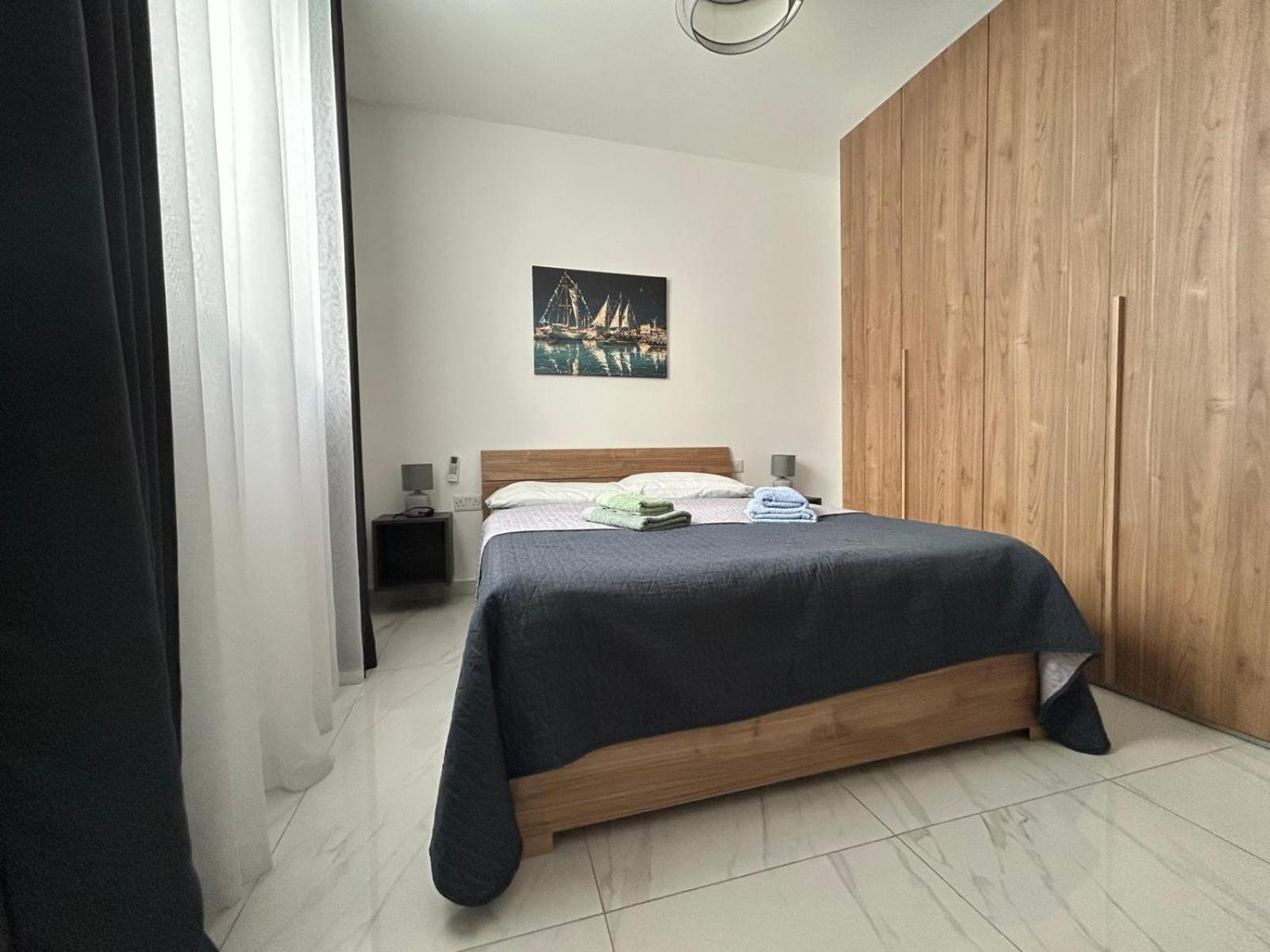 Exceptional 3-Bedroom Apartment, Sliema - Tigne Point! Esterno foto